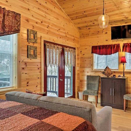 Cozy Heber Springs Cabin With Deck And Dock! Екстериор снимка