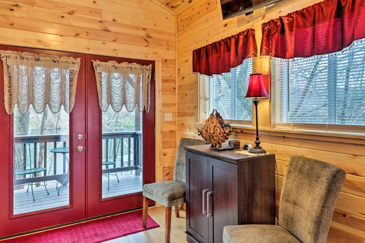 Cozy Heber Springs Cabin With Deck And Dock! Екстериор снимка